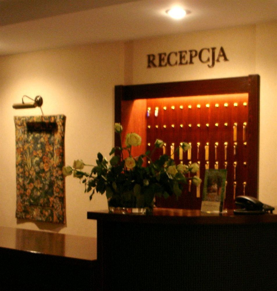 Parkhotel Economic Wielka Wies  Екстериор снимка